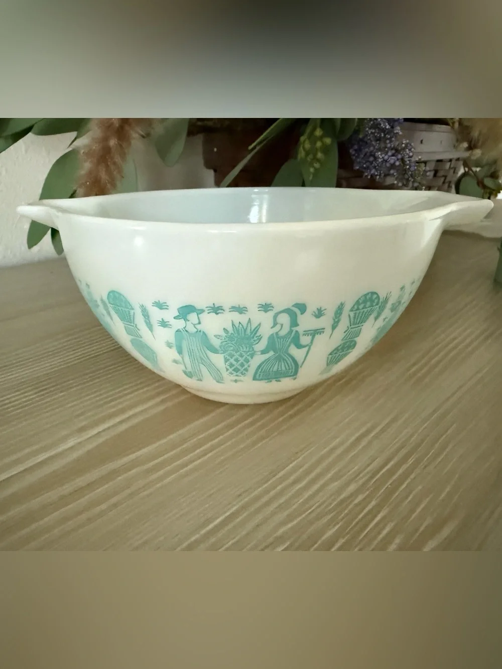 Vintage Pyrex Butterprint Cindarella Mixing Bowls 444, 443, 442, 441